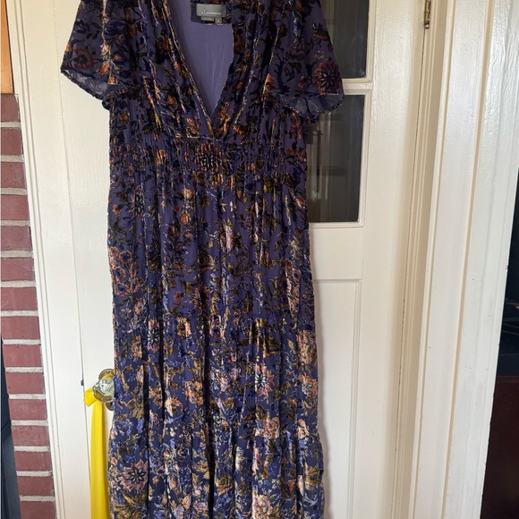 The Somerset Maxi Dress - Picture 2 of 6